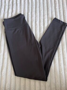Gray Woman’s Active Leggings Medium 0046